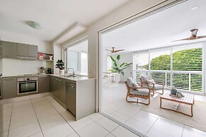 A Calm City Base Cairns CBD