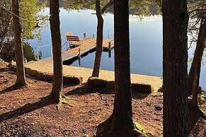 Peaceful 2BR Lakefront Cabin w/ New Dock