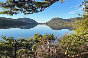 Peaceful 2BR Lakefront Cabin w/ New Dock