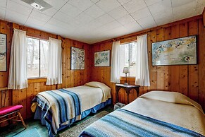 Peaceful 2BR Lakefront Cabin w/ New Dock