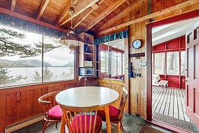 Peaceful 2BR Lakefront Cabin w/ New Dock
