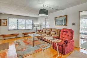 Highly Walkable Area! Charming Roswell Bungalow