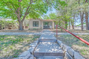 Highly Walkable Area! Charming Roswell Bungalow
