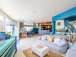 Oceanfront Duplex Retreat in Biscarrosse