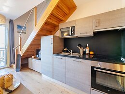 Oceanfront Duplex Retreat in Biscarrosse