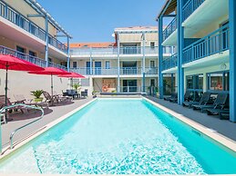 Oceanfront Duplex Retreat in Biscarrosse