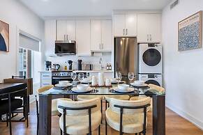 The Mccaul - Cozy Suite DT Close Fifa 2026