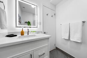 The Mccaul - Cozy Suite DT Close Fifa 2026
