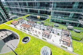 Everly Hotels & Suites