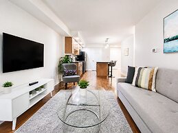 The York Suites