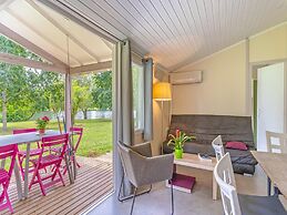 Riverside Cabin for 4-guests