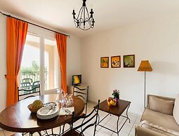 Duplex Apartment Near Maussane-les-alpilles