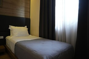 BluePoint Hotel