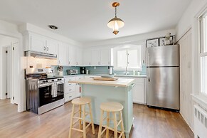 < 1 Mi to Dtwn Westerly! Walkable Coastal Escape