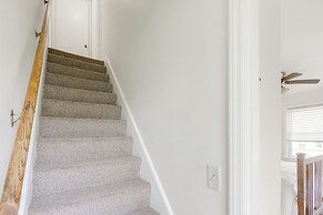 < 1 Mi to Dtwn Westerly! Walkable Coastal Escape