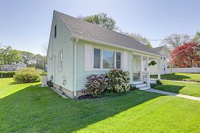 < 1 Mi to Dtwn Westerly! Walkable Coastal Escape