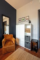 Benesta Centro by GOLDFINCH