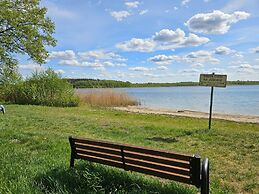 Large House With Private Sauna, Close to the Lake