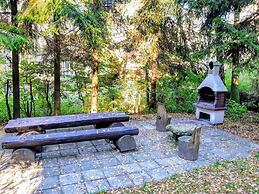 Large House With Private Garden and Sauna