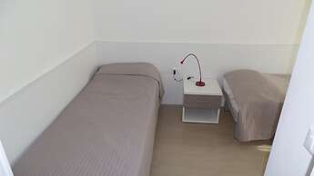Comfortable Flat With Spacious Terrace
