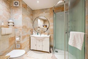 Modern Appartement - AC- 1br- 4P - Cannes