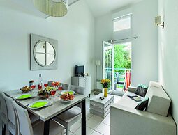 Les Carrelets 3 Bedroom Split-level APT