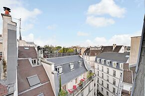 Stunning Duplex 1br/4p - Notre-dame Cathedral