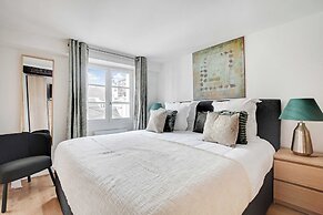 Stunning Duplex 1br/4p - Notre-dame Cathedral