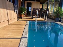 Delmare Suit Villa
