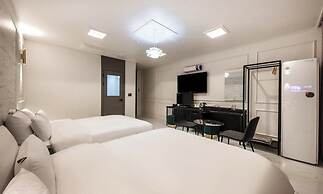 Mokpo Hotel The City