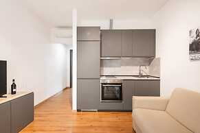 Ottavia Residence Apartment Gold 2 Pax