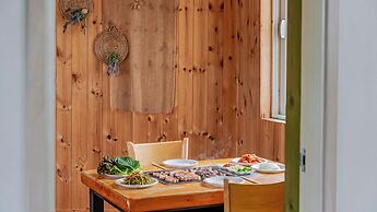 Pocheon La Vie en Rose Pension