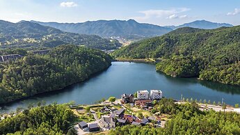 Pocheon La Vie en Rose Pension