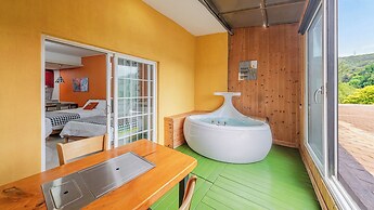 Pocheon La Vie en Rose Pension