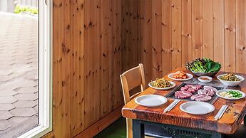 Pocheon La Vie en Rose Pension