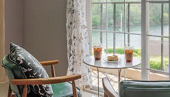 Pocheon La Vie en Rose Pension