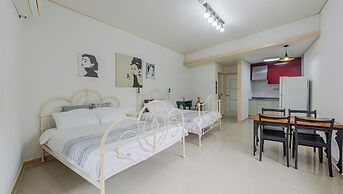 Pocheon La Vie en Rose Pension