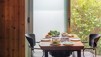 Pocheon La Vie en Rose Pension