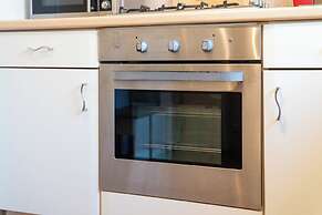 Premium Central House- Sleeps 9 - Garden - Parking