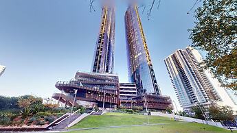 Melbourne Square Southbank