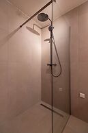 Modern 2BR Apartment in Rotterdam Centre