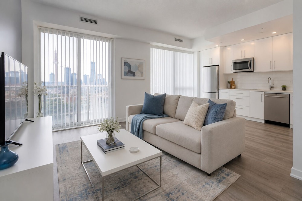 Parade Suites Toronto by the CN Tower