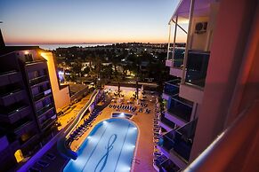 Infinity Beach Hotel Konaklı Alanya