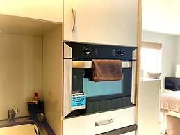 Modern Chester Studio Apartment Central Location