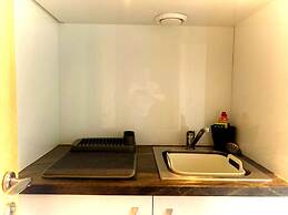 Modern Chester Studio Apartment Central Location