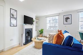 Stylish Soho 1BR Central