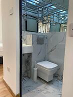 Apartment Sleeps 6 With Parking