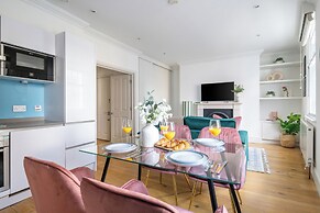 Bright 1BR Near Piccadilly Circus