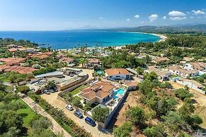 Resort Beach San Gemiliano