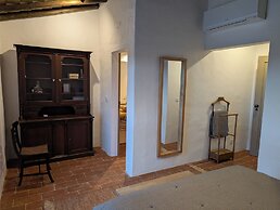 Herdade dos Calvinos Monte 2